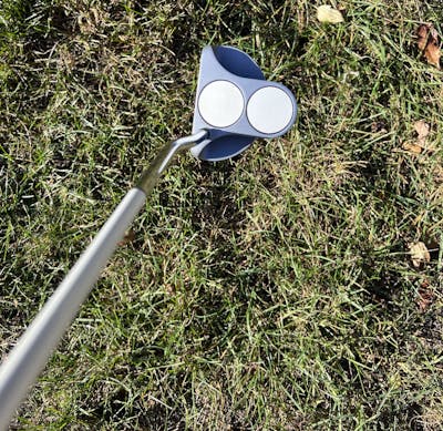 Top down view of the Odyssey Women's White Hot OG 2-Ball Stroke Lab Putter.