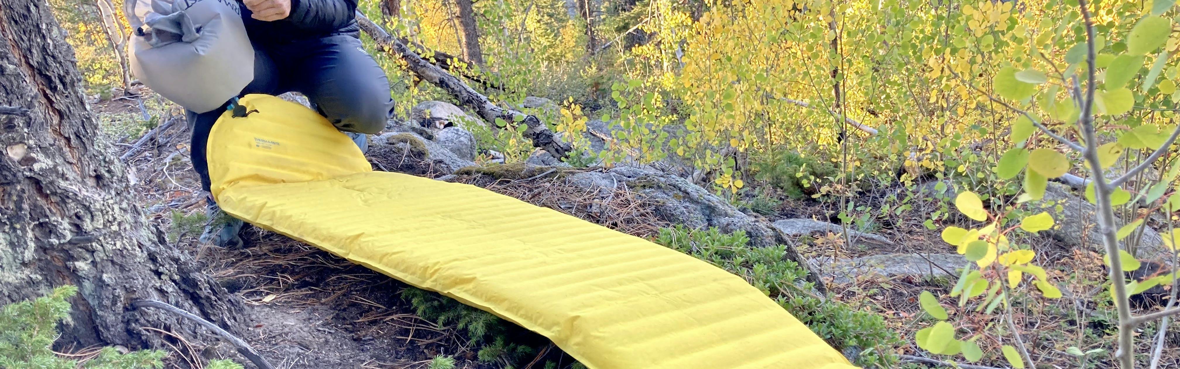The Therm-a-Rest Neoair Xlite Sleeping Pad laying outside. 