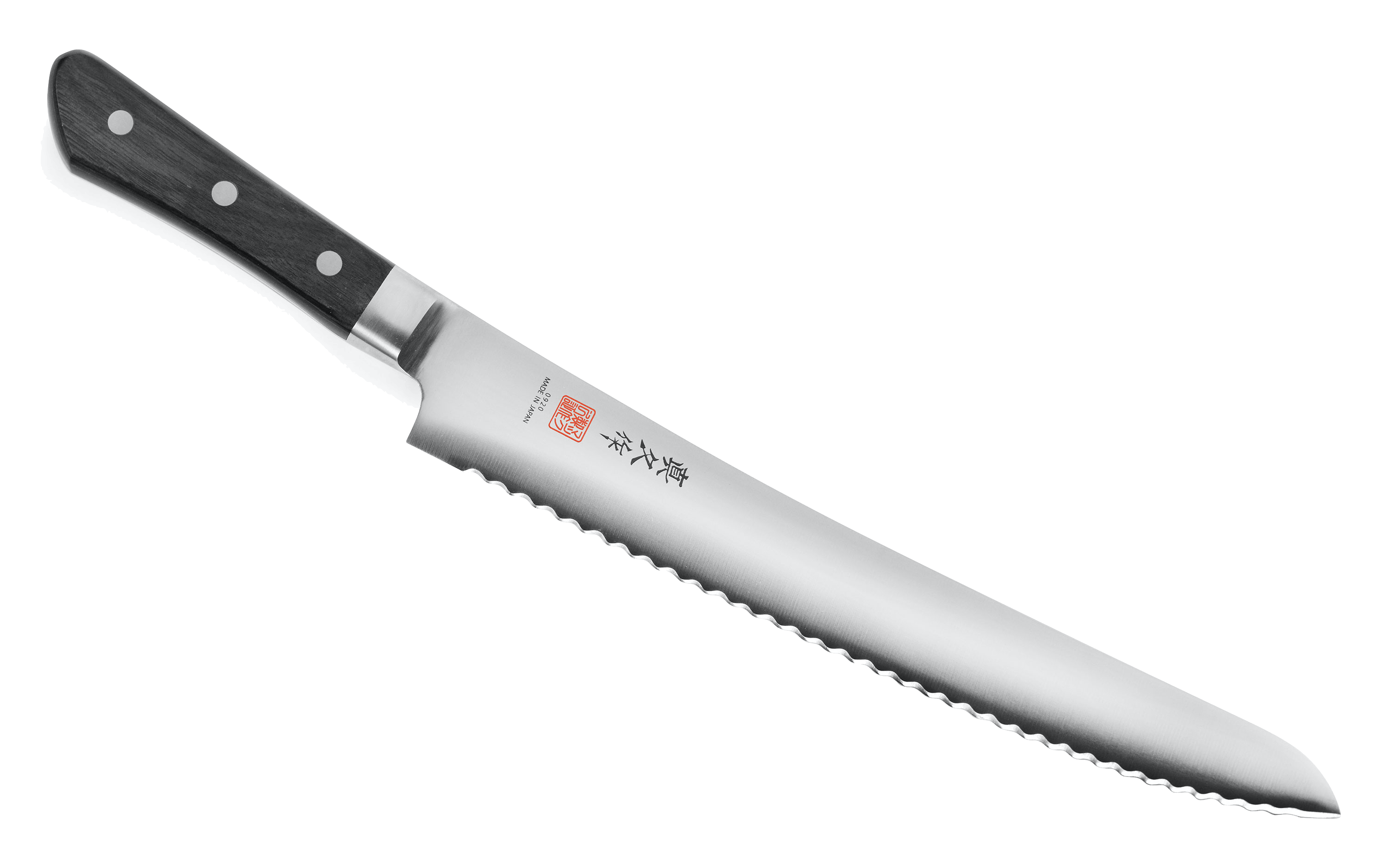 The MAC Professional 10.5” Bread Knife.
