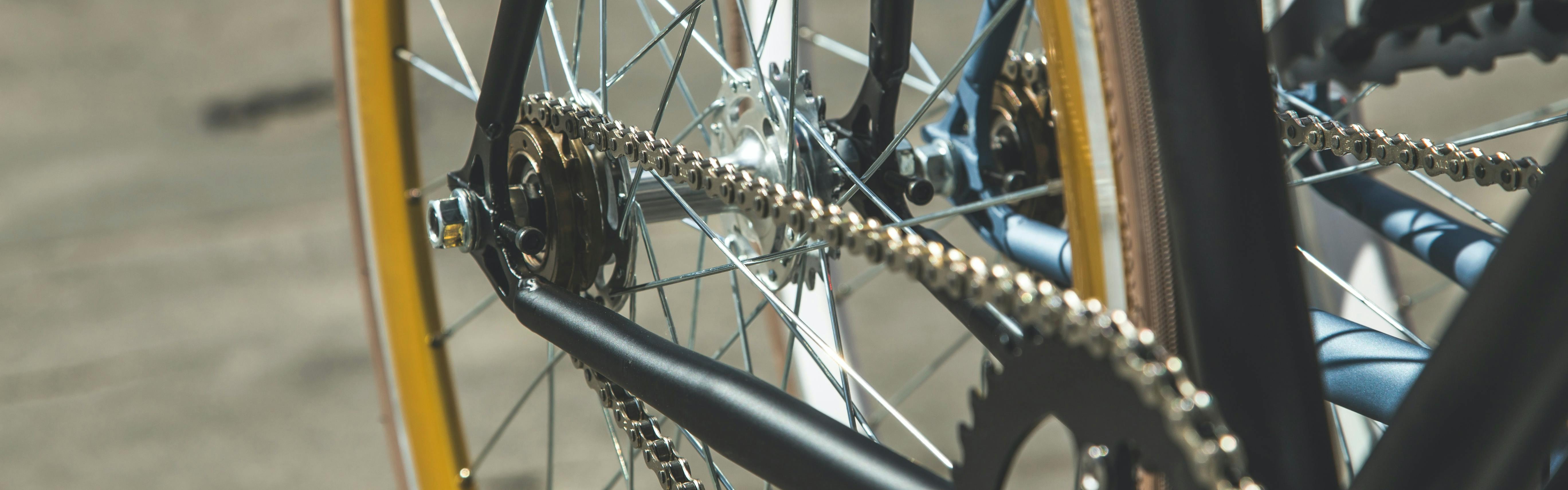 Close up view of a bike with a bike chain.