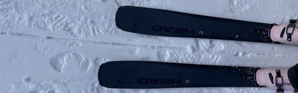 Top down view of the Head Kore 97 W Skis. 