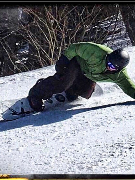Snowboard Expert Dustin B